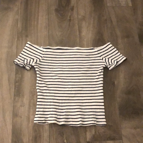 GARAGE STRIPPED TOP!! - Picture 1 of 1